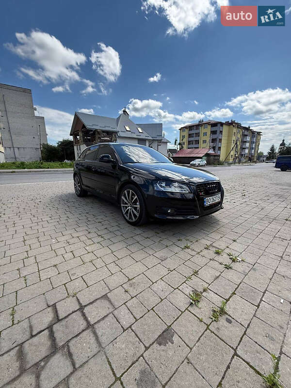 Хетчбек Audi A3 2009 в Пустомитах