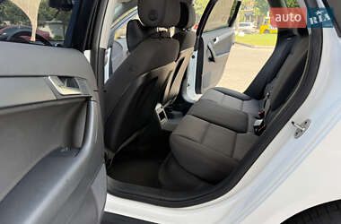 Хэтчбек Audi A3 2013 в 