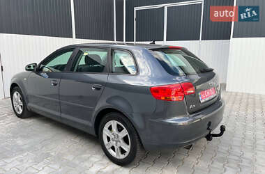 Хэтчбек Audi A3 2007 в 