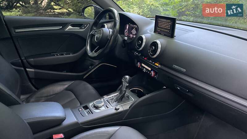 Хэтчбек Audi A3 2017 в Львове фото 34 Хэтчбек Audi A3 2017 в Львове