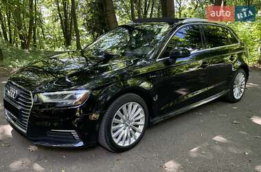 Хетчбек Audi A3 2017 в Львові