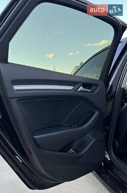Седан Audi A3 2015 в 