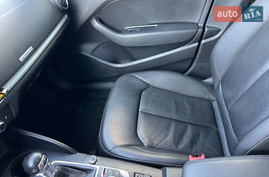 Седан Audi A3 2015 в 