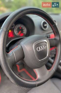 Хэтчбек Audi A3 2007 в 