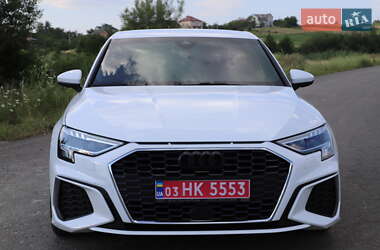 Седан Audi A3 2021 в 