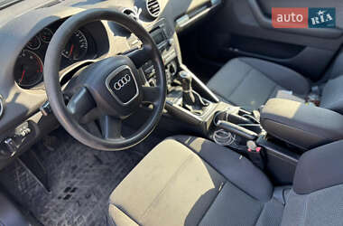 Хэтчбек Audi A3 2007 в 