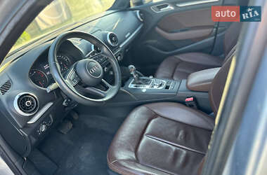 Седан Audi A3 2017 в 