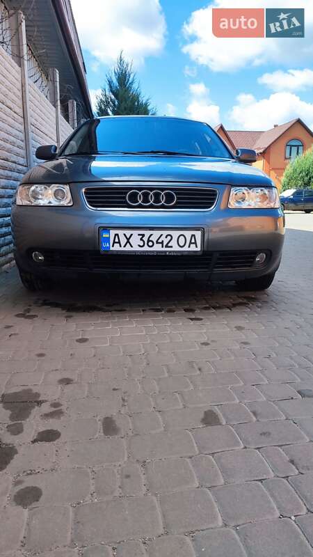 Хетчбек Audi A3 2002 в Харкові