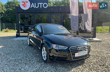 Седан Audi A3 2016 в Львове