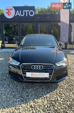 Седан Audi A3 2016 в 