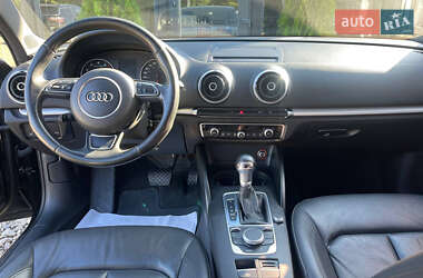 Седан Audi A3 2016 в 
