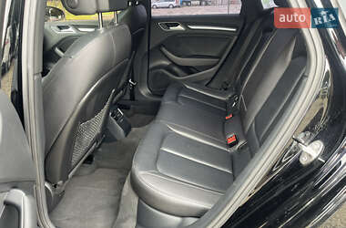 Седан Audi A3 2016 в 