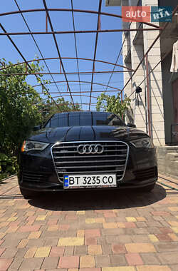 Седан Audi A3 2015 в Миколаєві