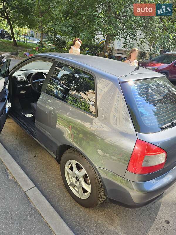 Хэтчбек Audi A3 2003 в Днепре