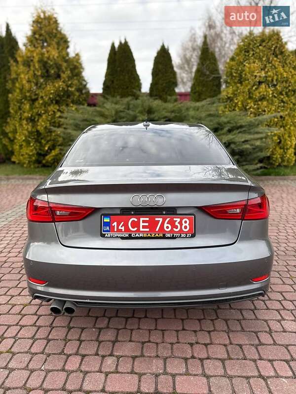 Седан Audi A3 2016 в Львове