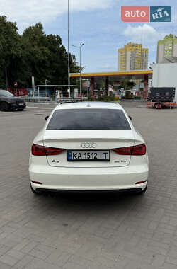 Седан Audi A3 2015 в 