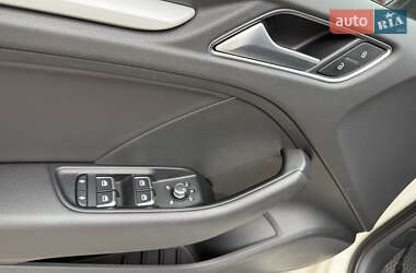 Седан Audi A3 2015 в 