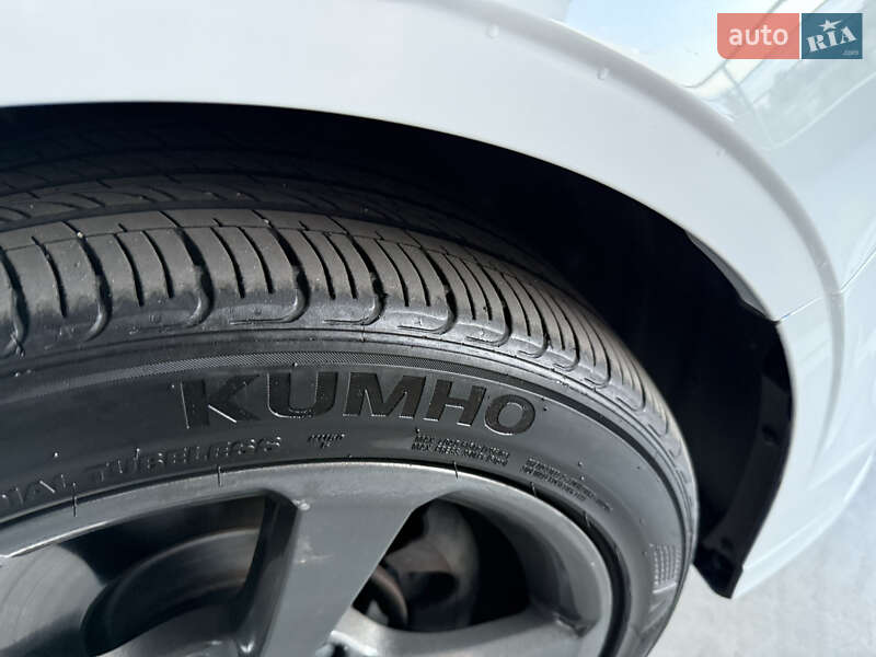 Кабриолет Audi A3 2015 в Киеве