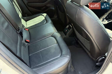 Седан Audi A3 2015 в 