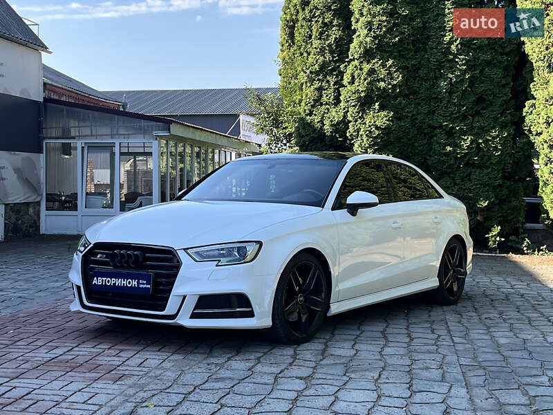 Седан Audi A3 2016 в Белой Церкви