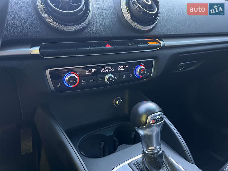 Седан Audi A3 2016 в Белой Церкви