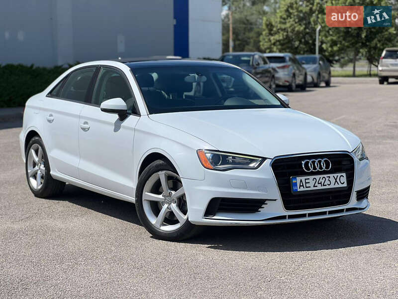 Седан Audi A3 2014 в Днепре