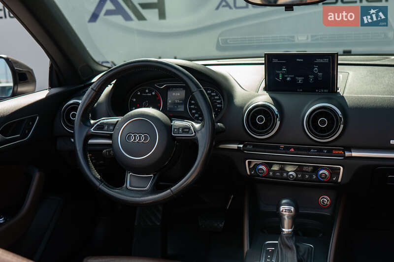Кабріолет Audi A3 2015 в Києві