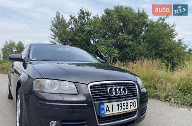 Хэтчбек Audi A3 2006 в 