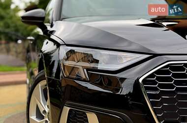 Седан Audi A3 2023 в 