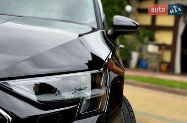 Седан Audi A3 2023 в 