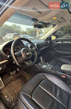 Седан Audi A3 2015 в Харькове