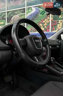 Хэтчбек Audi A3 2008 в 