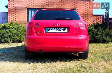 Хэтчбек Audi A3 2005 в 