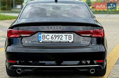 Седан Audi A3 2016 в 