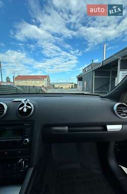Хэтчбек Audi A3 2009 в 