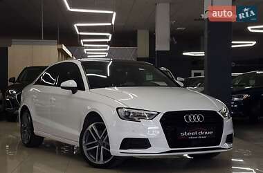 Седан Audi A3 2020 в 