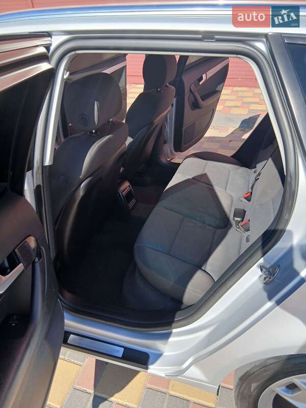 Хэтчбек Audi A3 2012 в Гайсине