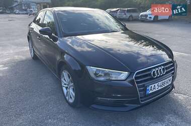 Седан Audi A3 2015 в 