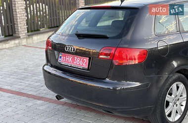 Хэтчбек Audi A3 2006 в 