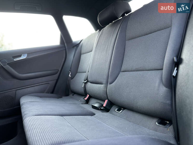 Хэтчбек Audi A3 2006 в Староконстантинове
