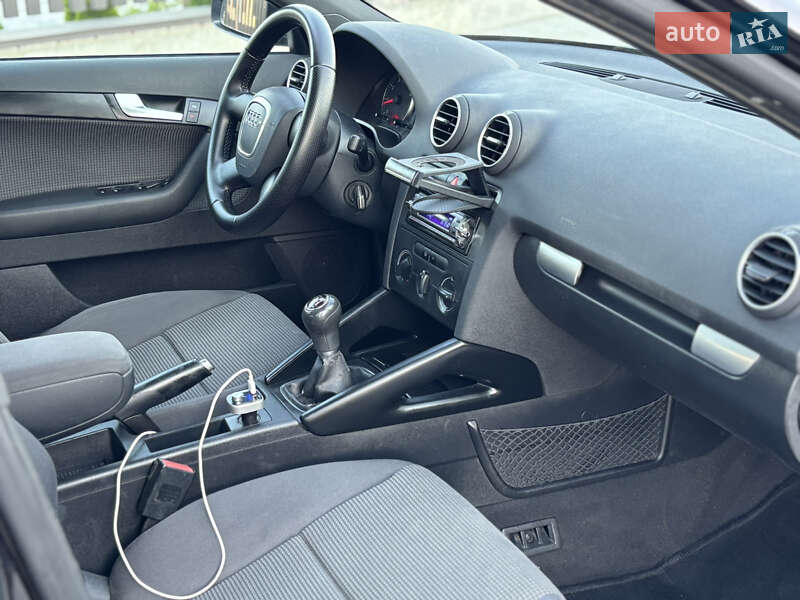 Хэтчбек Audi A3 2006 в Староконстантинове