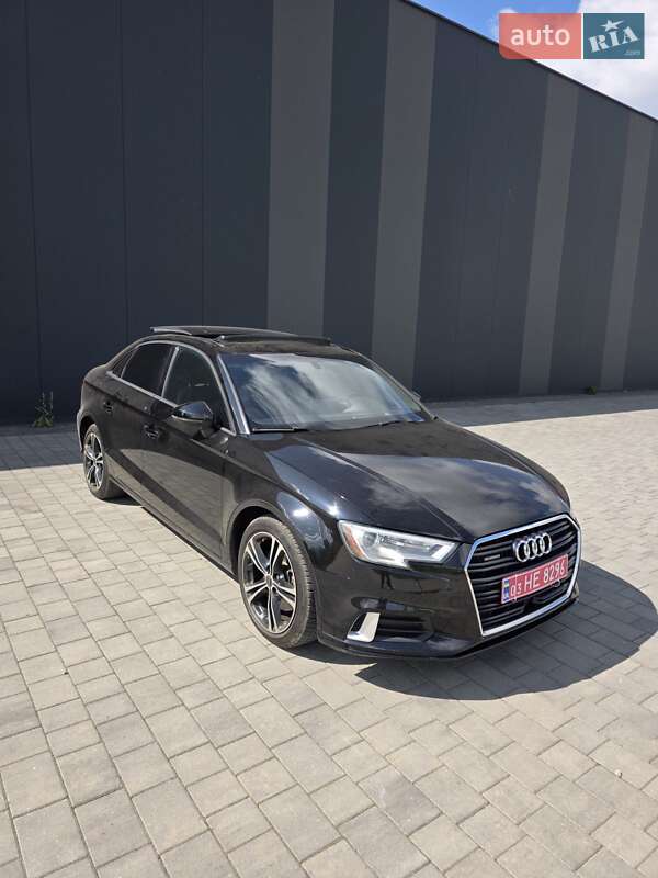 Седан Audi A3 2017 в Ковеле