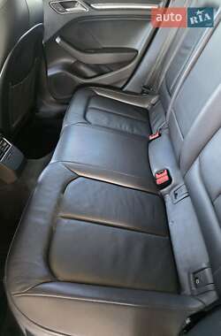 Седан Audi A3 2017 в 