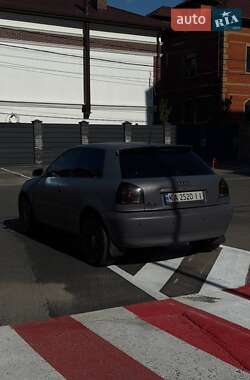 Хэтчбек Audi A3 1998 в 