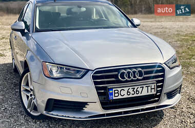 Седан Audi A3 2014 в Новояворовске