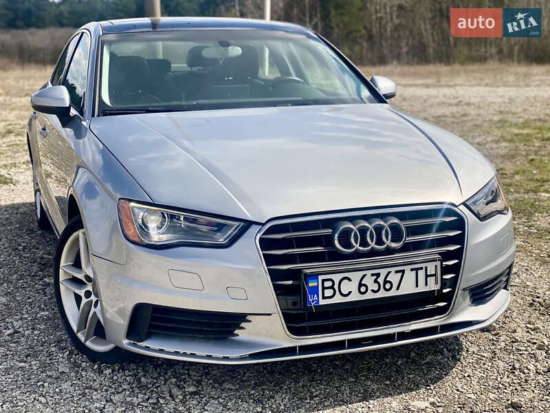 Седан Audi A3 2014 в 