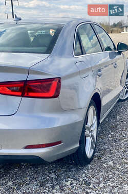 Седан Audi A3 2014 в 