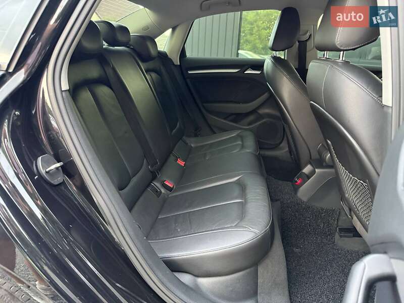 Седан Audi A3 2014 в Хмельницькому