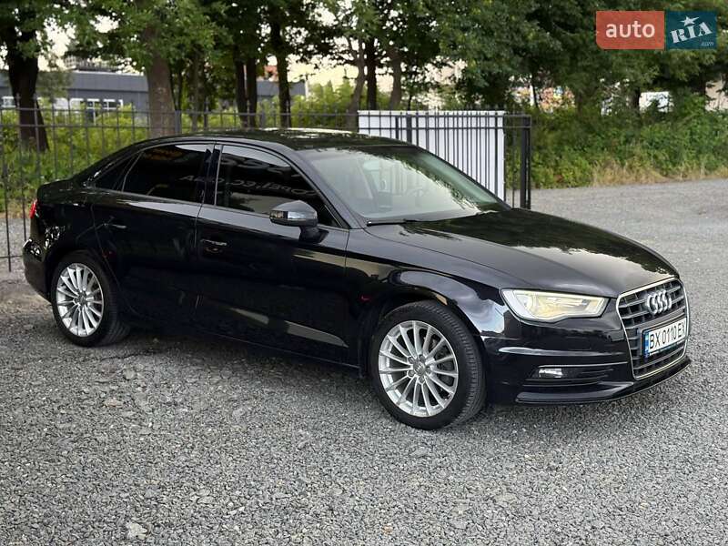 Седан Audi A3 2014 в Хмельницькому