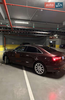 Седан Audi A3 2014 в 